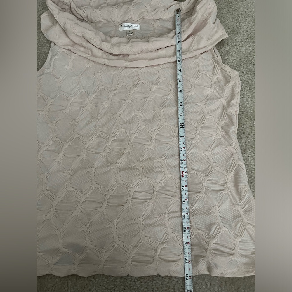 Textured Top - Picture 5 of 5